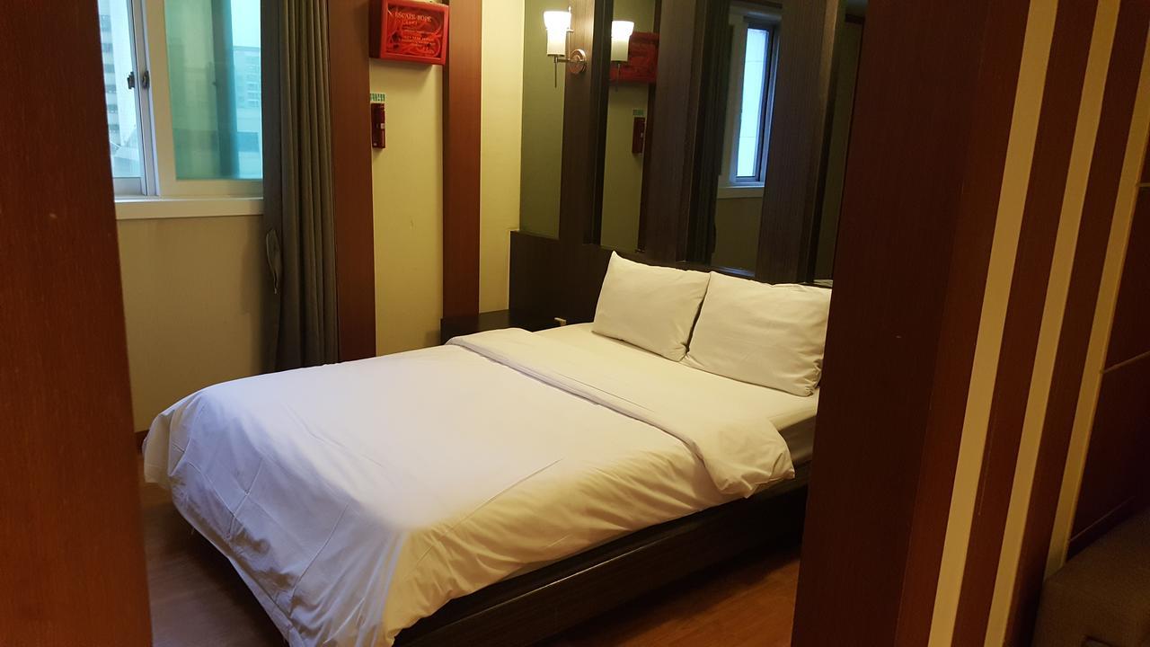 The Evelyn Hotel Seoul Bagian luar foto